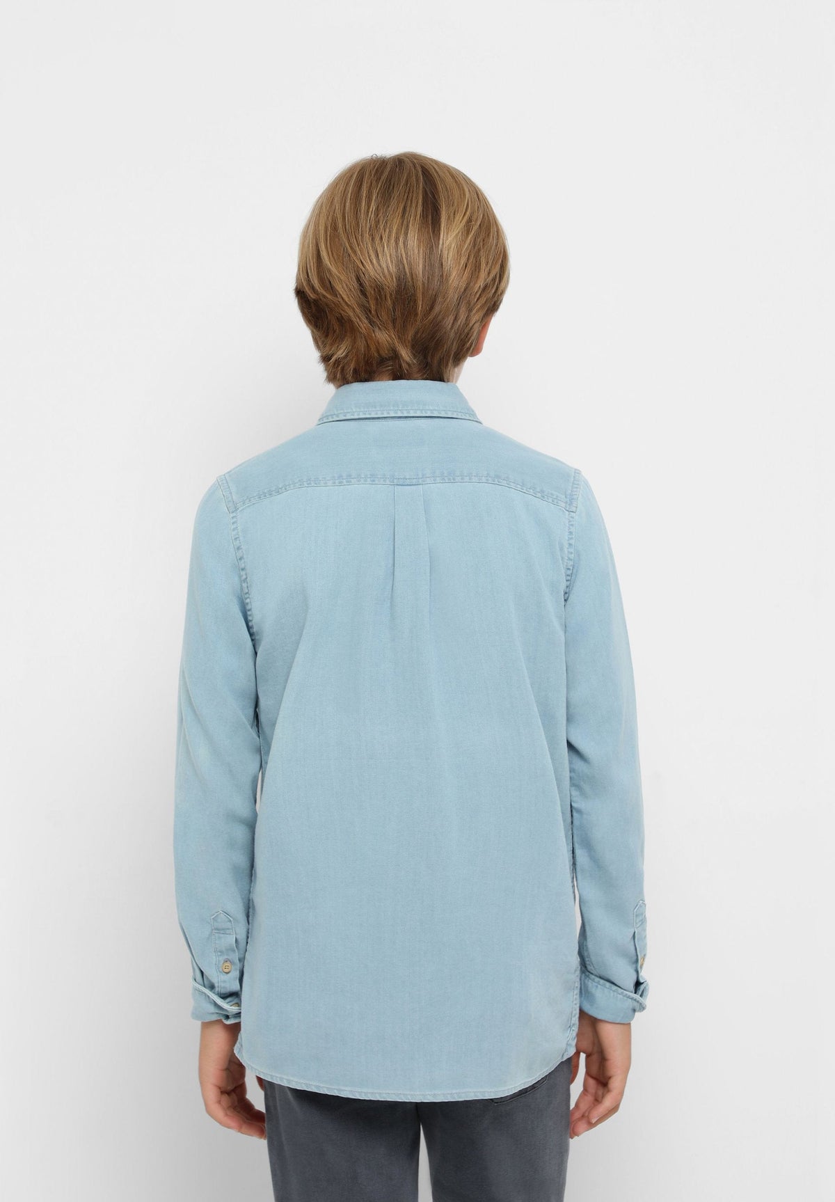 BASIC DENIM SHIRT