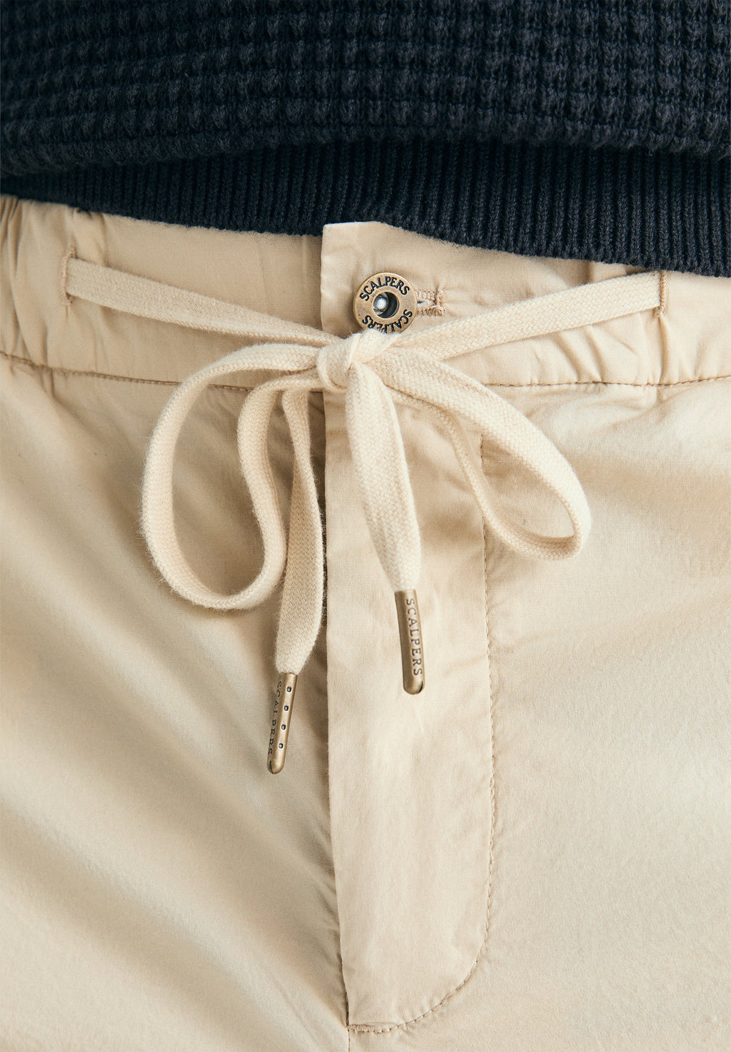 DRAWSTRING BERMUDA SHORTS