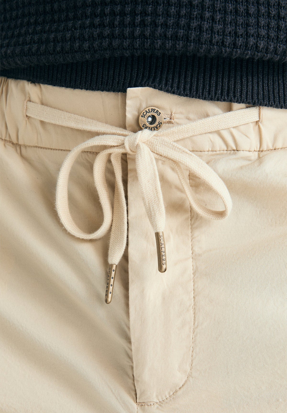 DRAWSTRING BERMUDA SHORTS