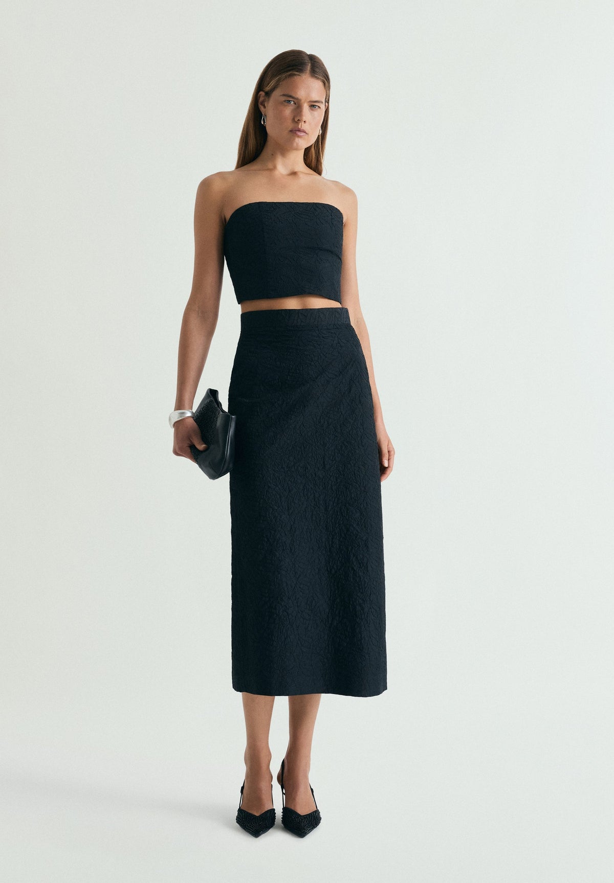 EMBROIDERED SLEEVELESS TOP