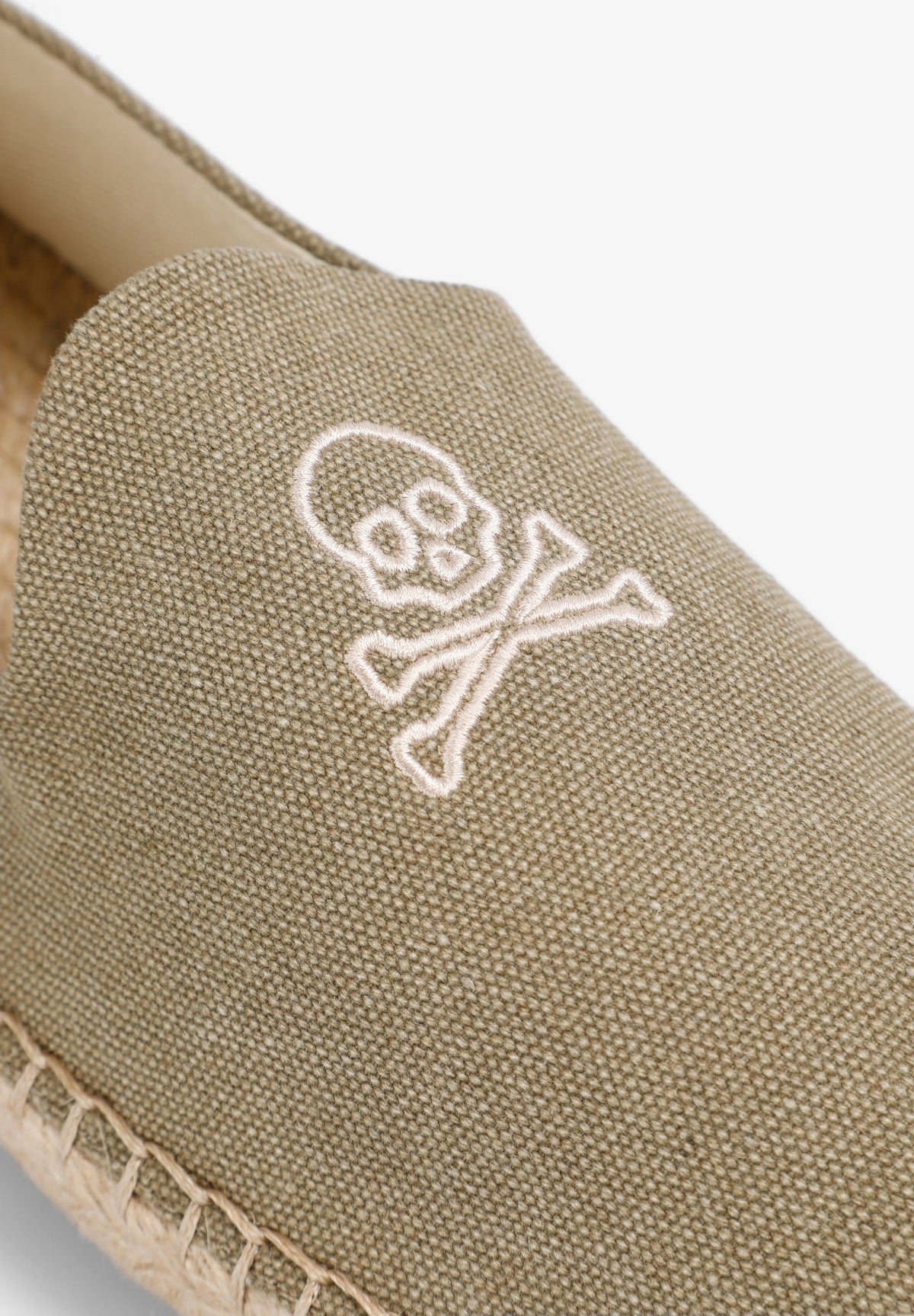 KNIT ESPADRILLES WITH CONTRAST SKULL