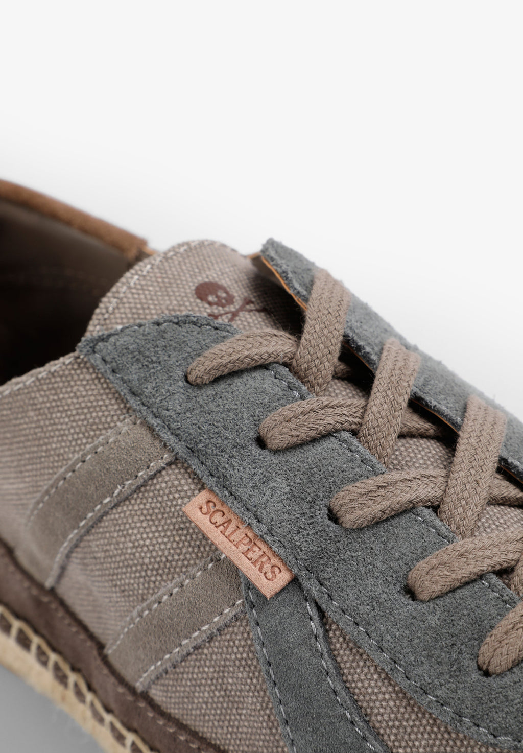 CONTRAST SUEDE SNEAKERS