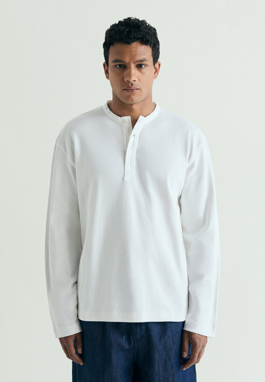 HENLEY COLLAR T-SHIRT
