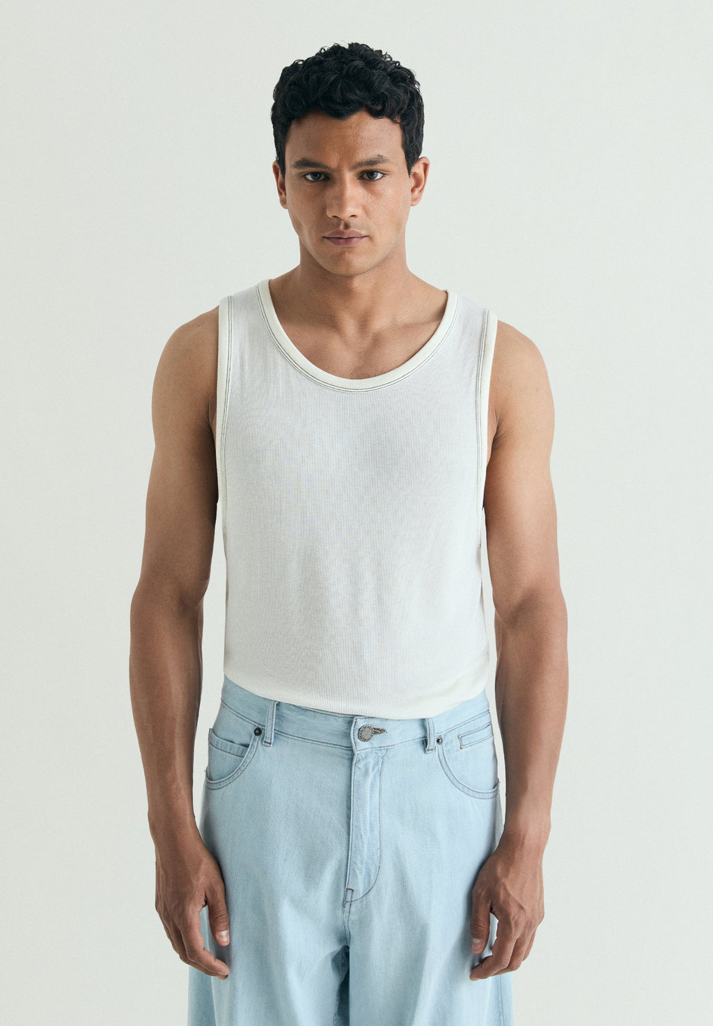 TANK TOP WITH CONTRAST STITCHING