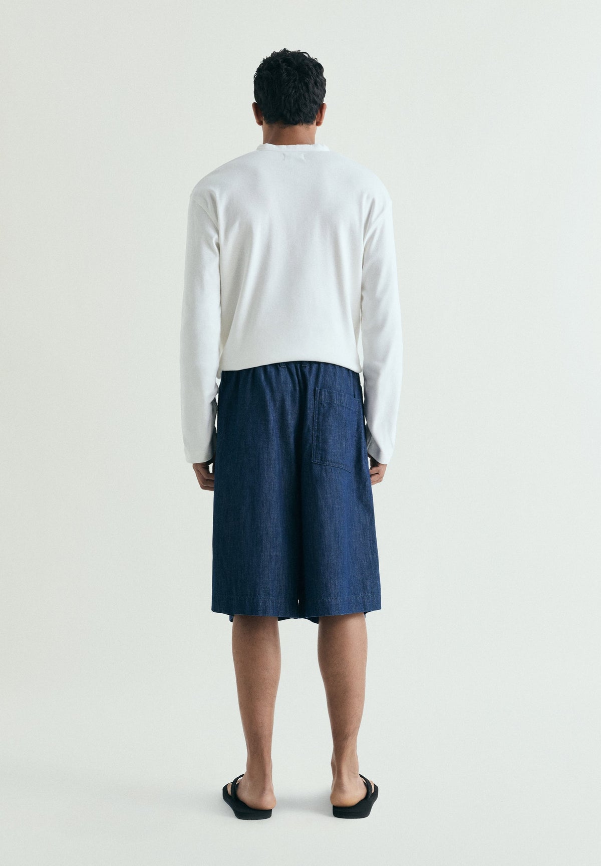 BAGGY FIT DENIM SHORTS