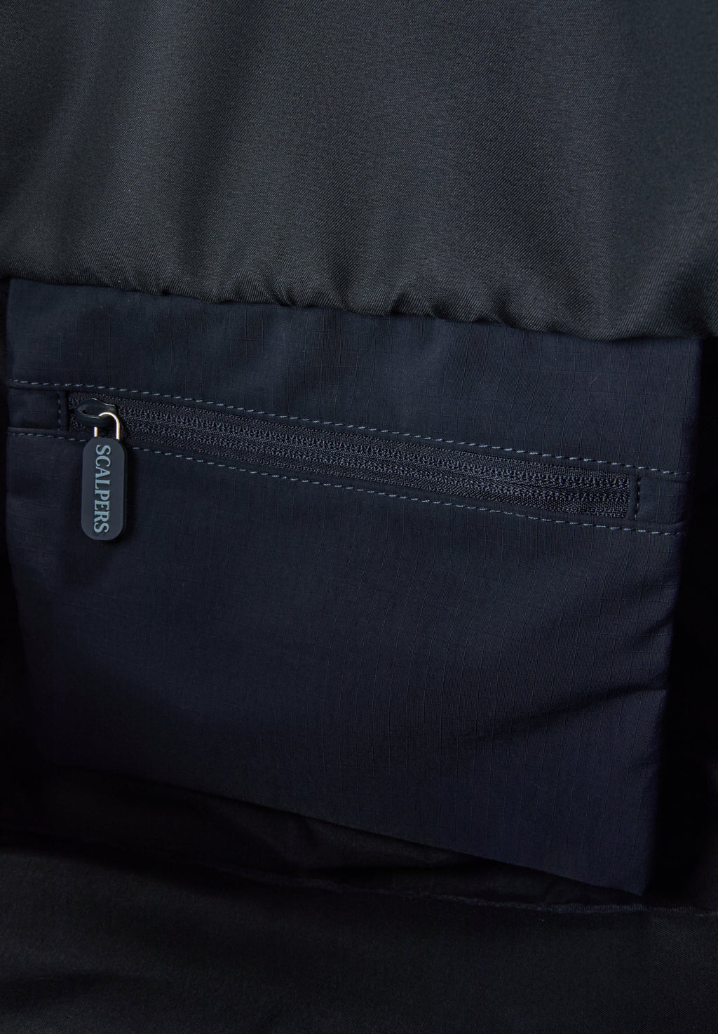SPORTS DUFFLE BAG