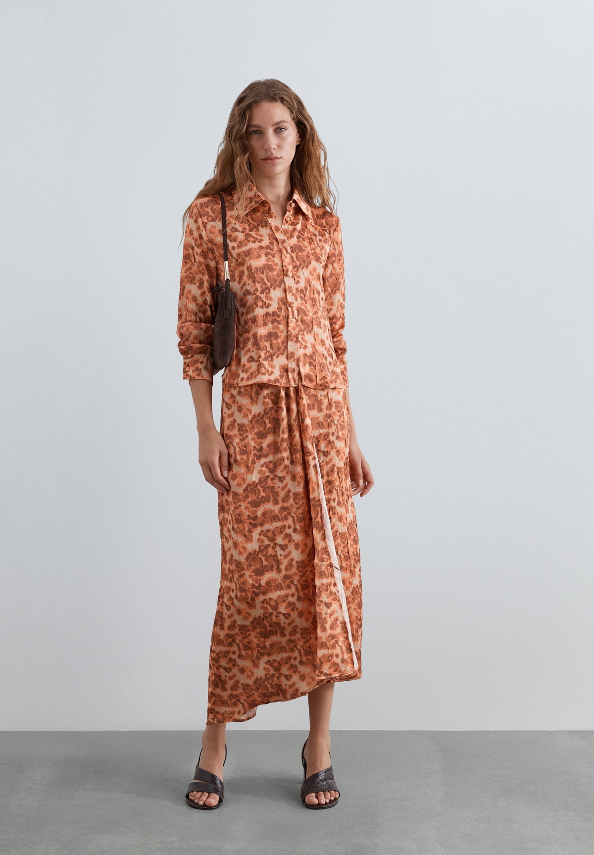 SCSIRTEX LEO PRINT SHIRT