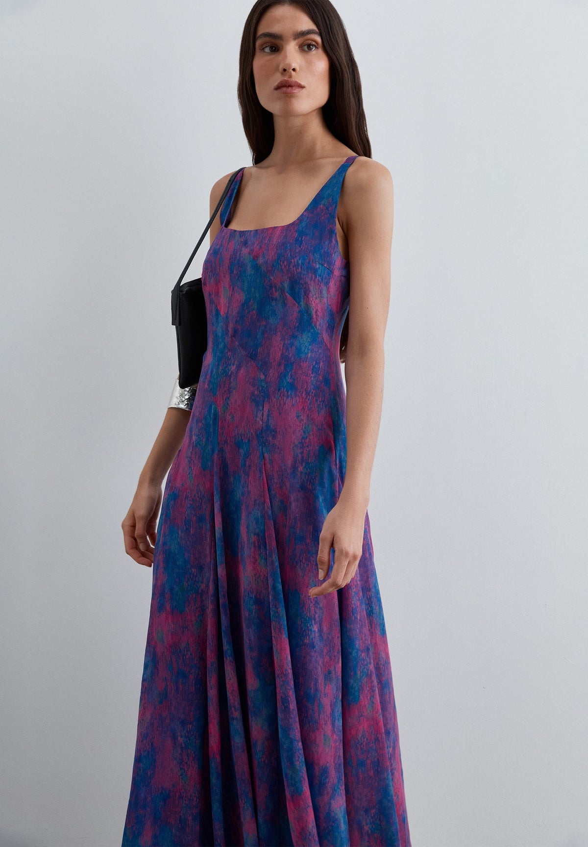 SCRF FLOWY SLIP DRESS