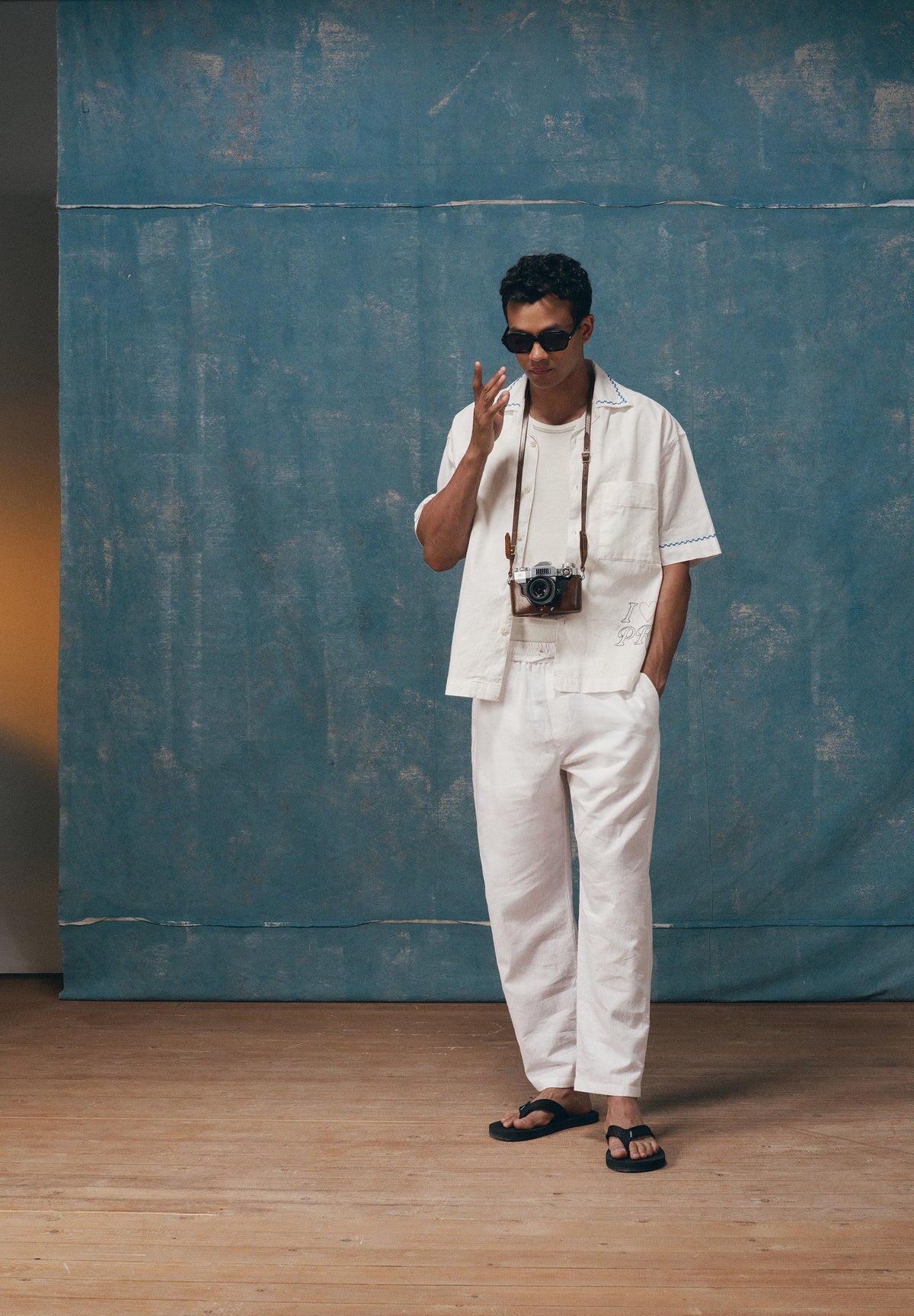RELAXED LINEN AND COTTON TROUSERS